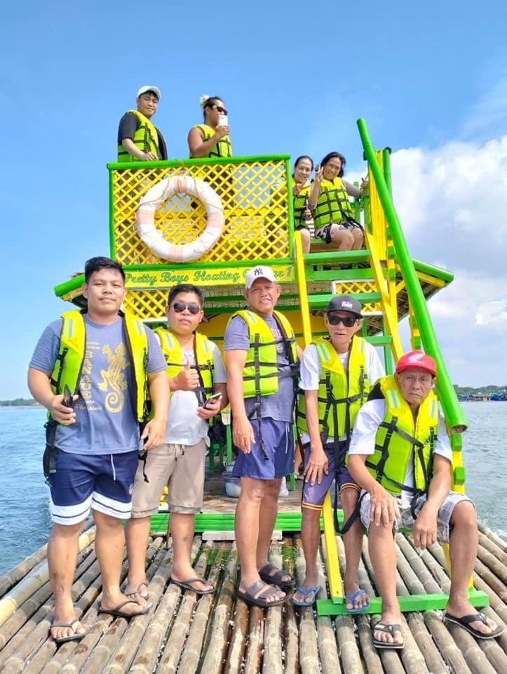 Richville Little Boracay Guest House Calatagan Luaran gambar