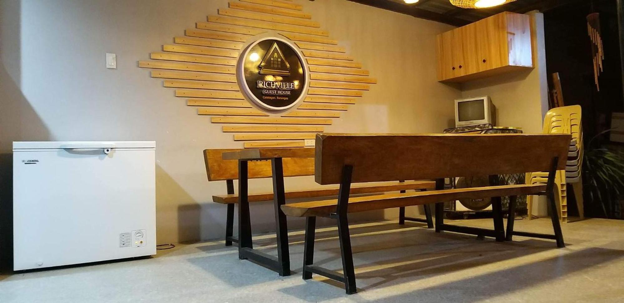 Richville Little Boracay Guest House Calatagan Luaran gambar