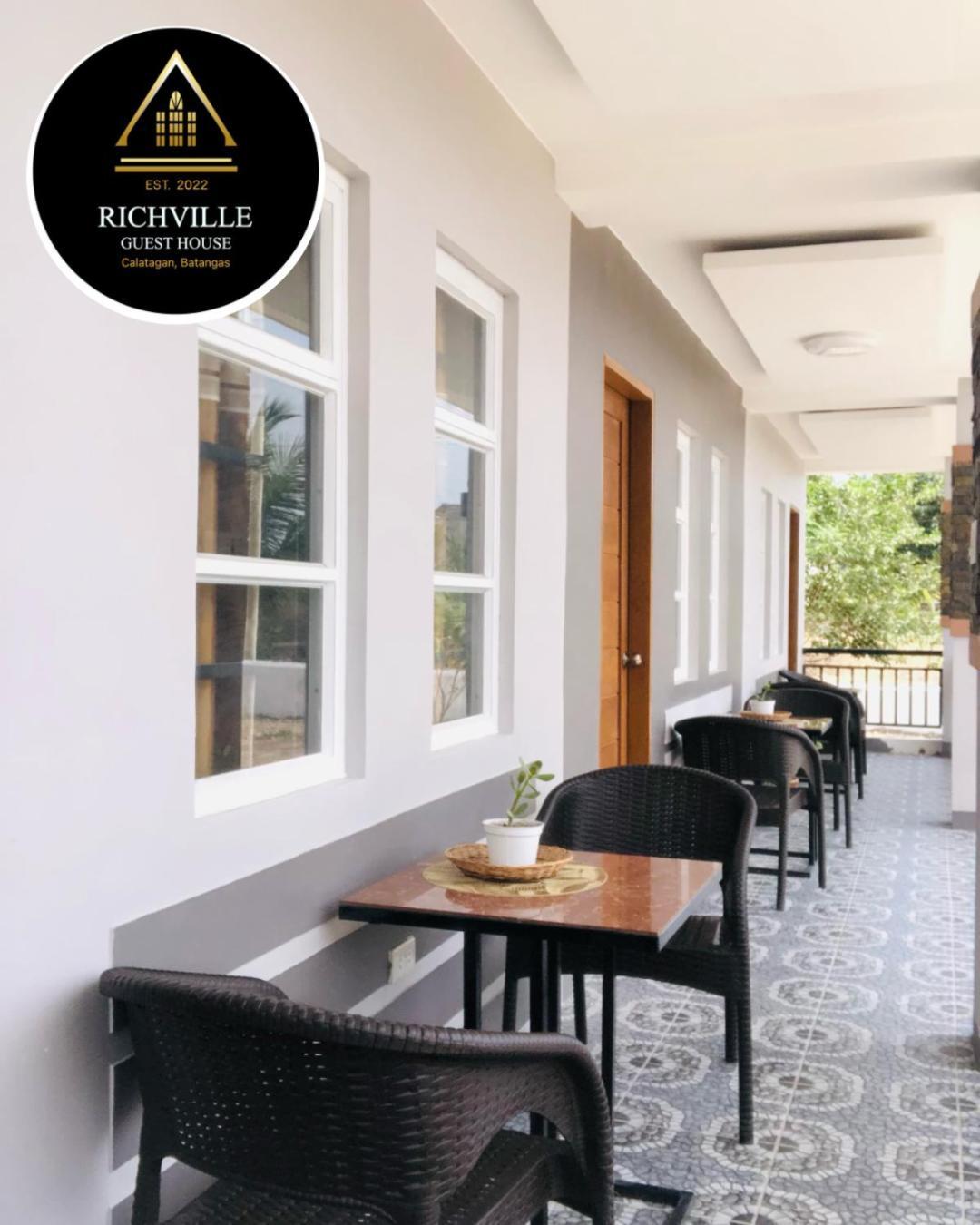 Richville Little Boracay Guest House Calatagan Luaran gambar